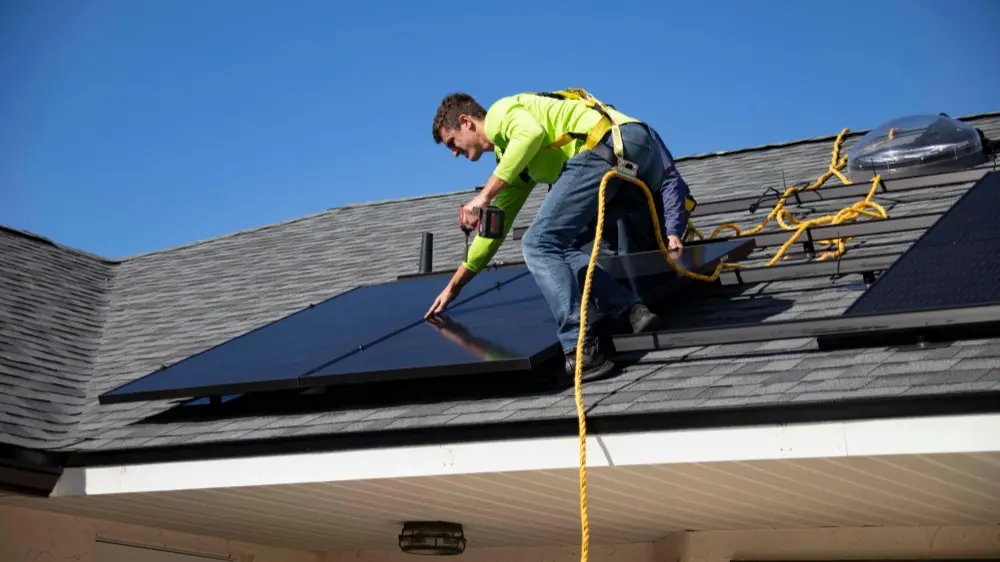 how to clean rooftop solar panels 2 how to clean rooftop solar panels 2